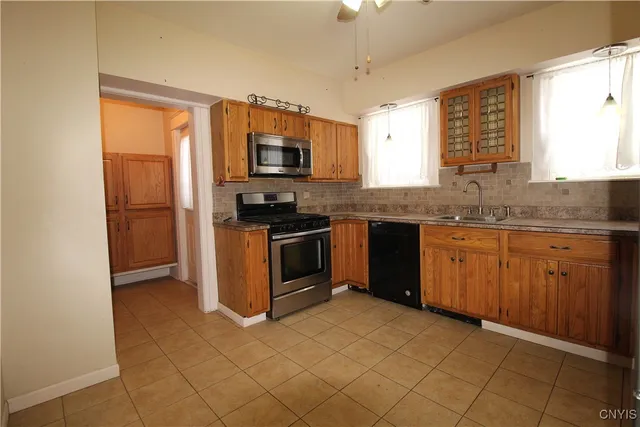 $269,500 | 34 Proctor Boulevard, Utica, NY 13501