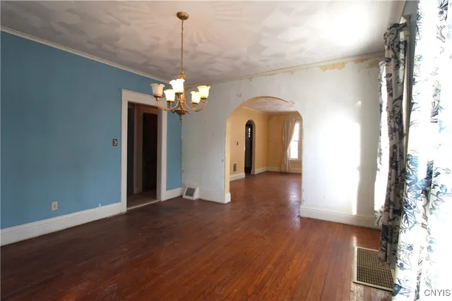 $269,500 | 34 Proctor Boulevard, Utica, NY 13501