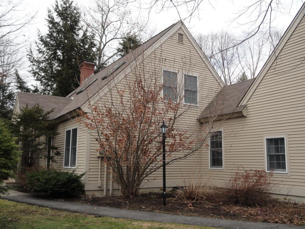 42 Stratham Green Road, Unit 42 Stratham, NH 03885 - Photo 2 of 16