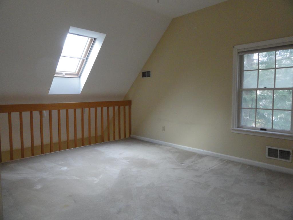 42 Stratham Green Road, Unit 42 Stratham, NH 03885 - Photo 10 of 16