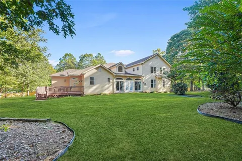 $525,000 | 226 Long Island Drive, Whitesburg, GA 30185