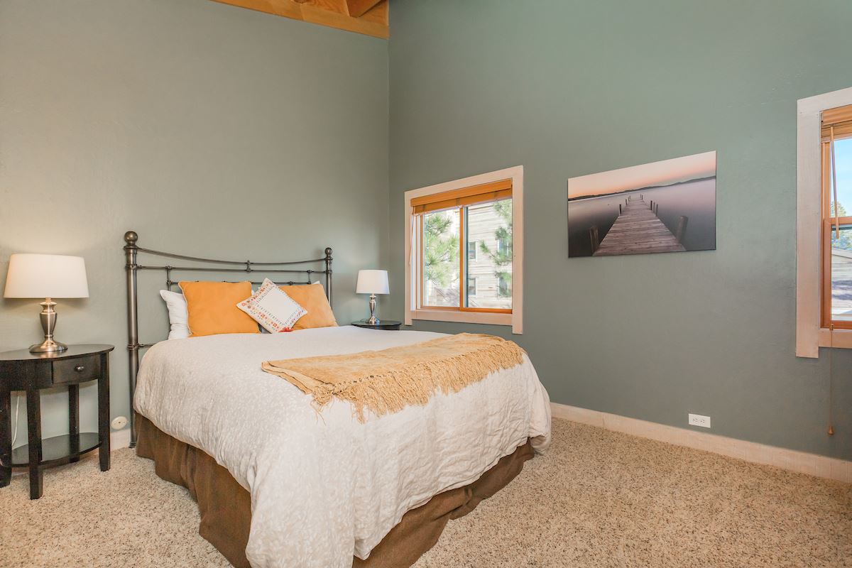 5083 Gold Bend Truckee, CA 96161 - Photo 11 of 20