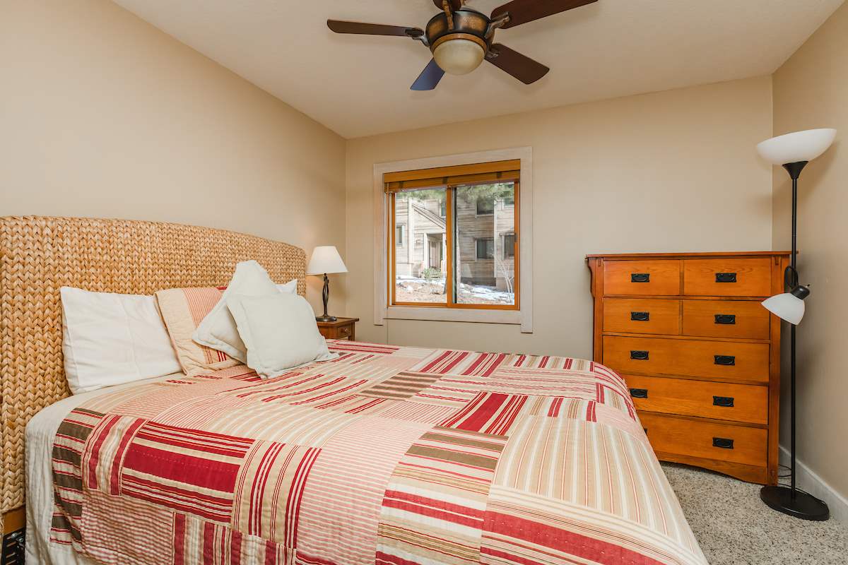 5083 Gold Bend Truckee, CA 96161 - Photo 14 of 20