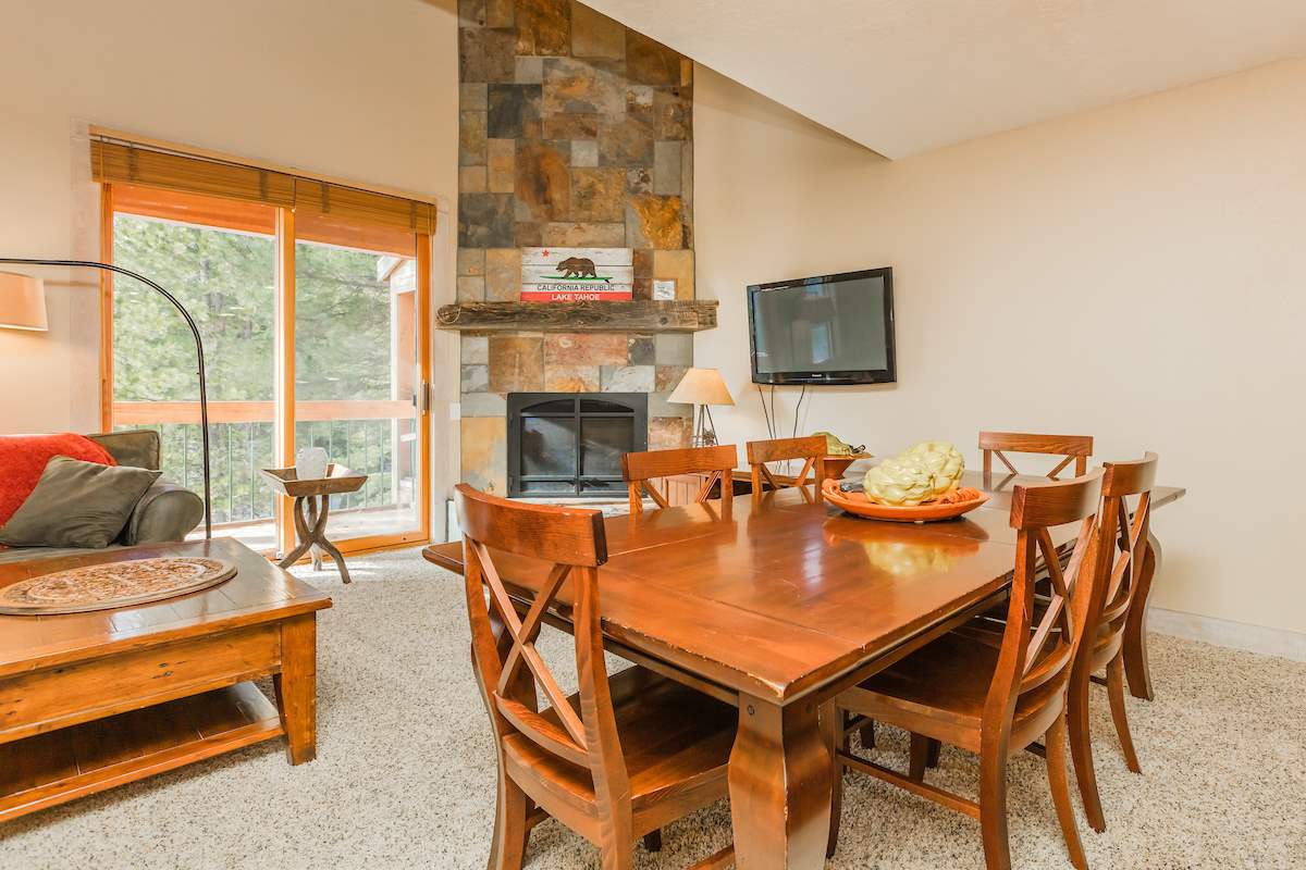 5083 Gold Bend Truckee, CA 96161 - Photo 7 of 20