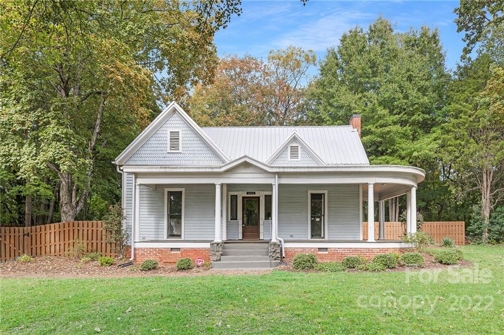 3200 Tuckaseegee Road Charlotte, NC 28208 - Photo 1 of 27 Gallery Image 1