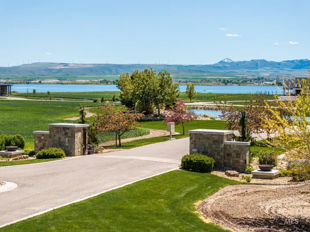 $599,900 | Lot 7 Cedar Lane, American Falls, ID 83211