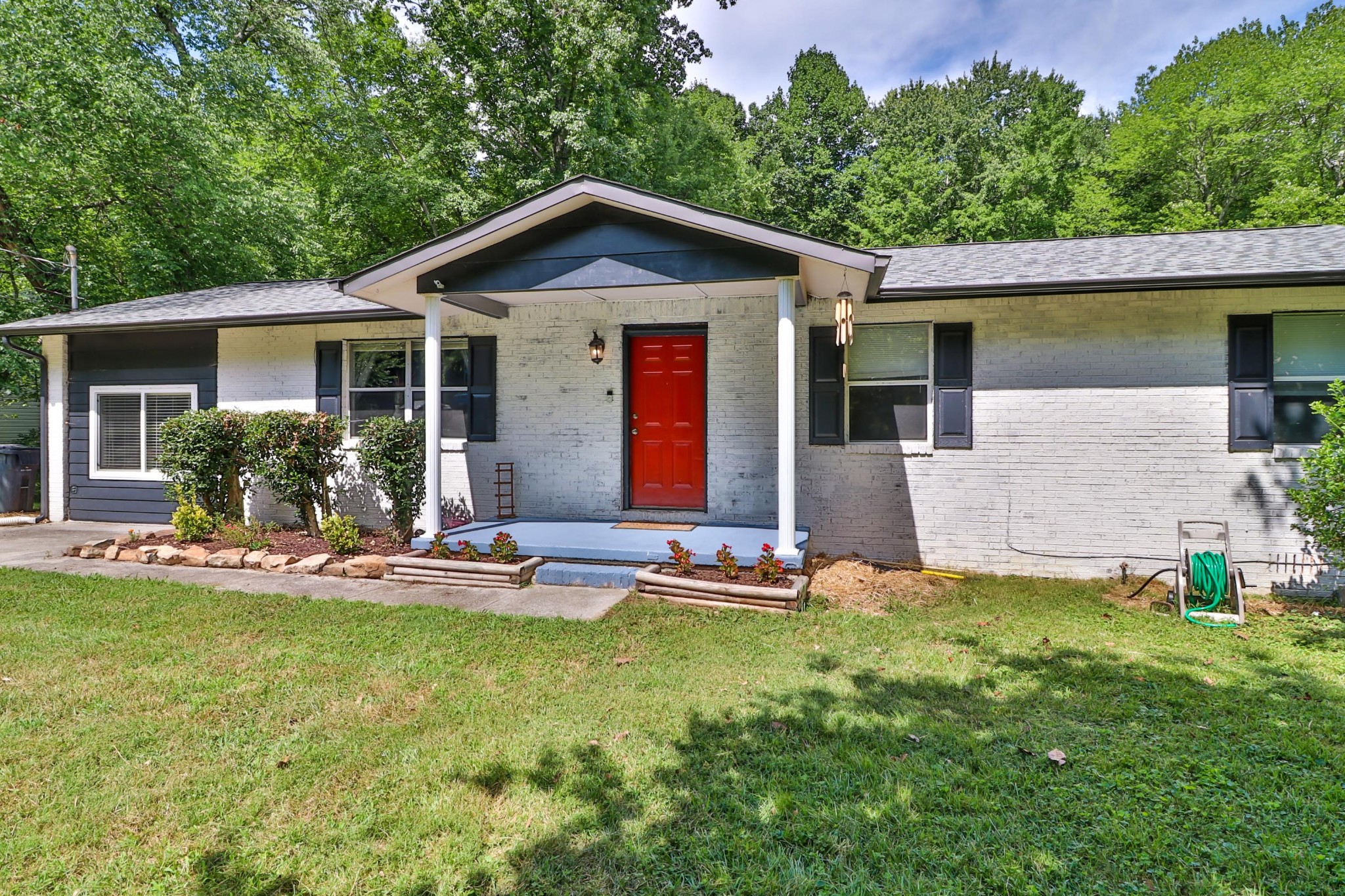2633 Chukar Road Knoxville, TN 37923 - Photo 3 of 29 Gallery Image 3
