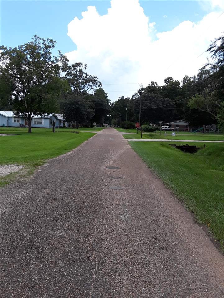 21905 4th Street Silverhill, AL 36576 - Photo 3 of 9