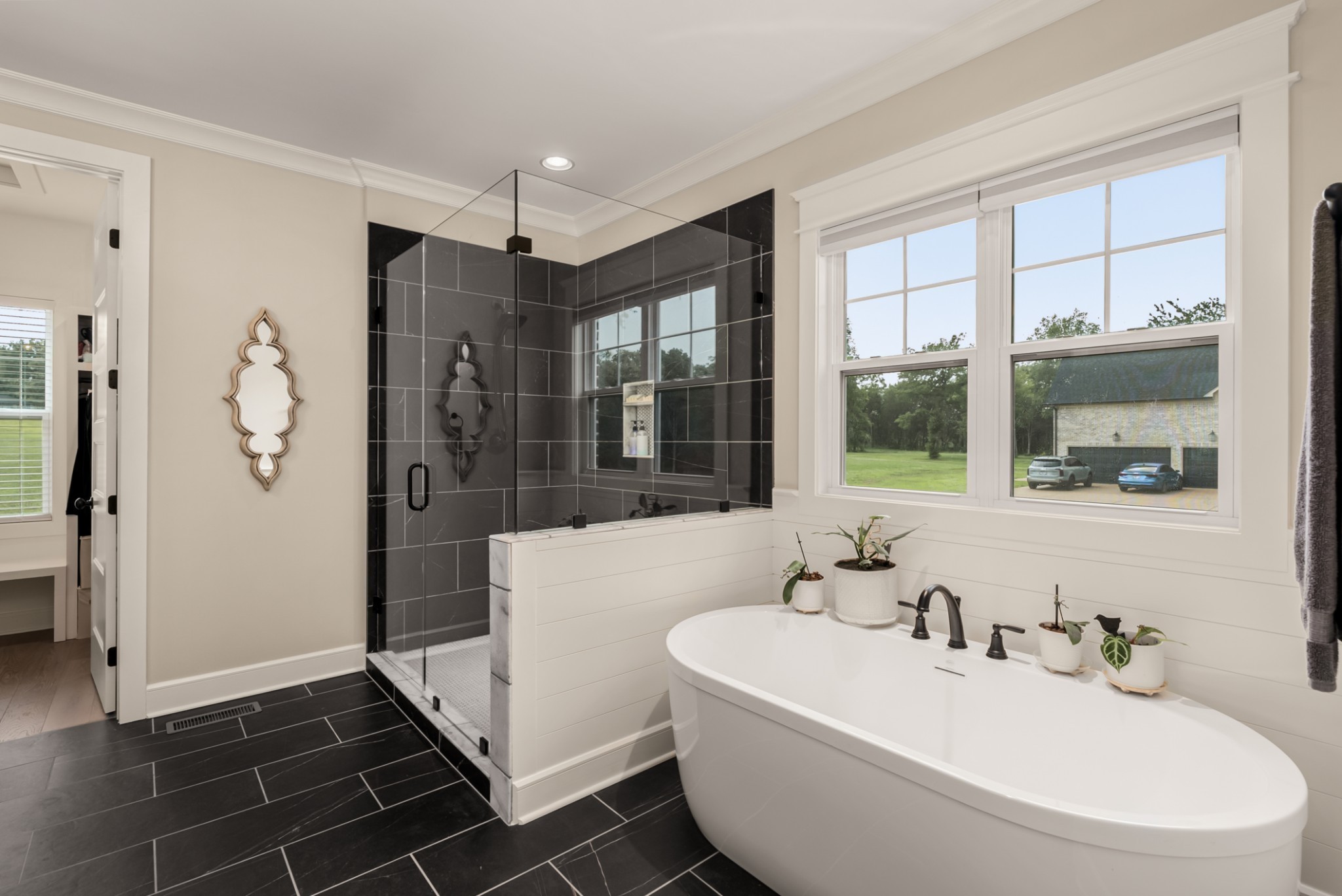 1497 Phillips Road Lebanon, TN 37087 - Photo 22 of 53 a bathroom with a bathtub and a sink