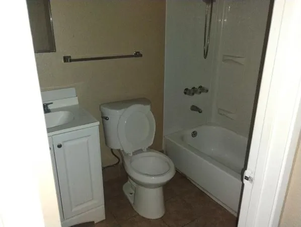 $850,000 | 15 Coral Gables Court, Sacramento, CA 95822