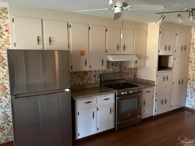 a view of a livingroom with a fireplace