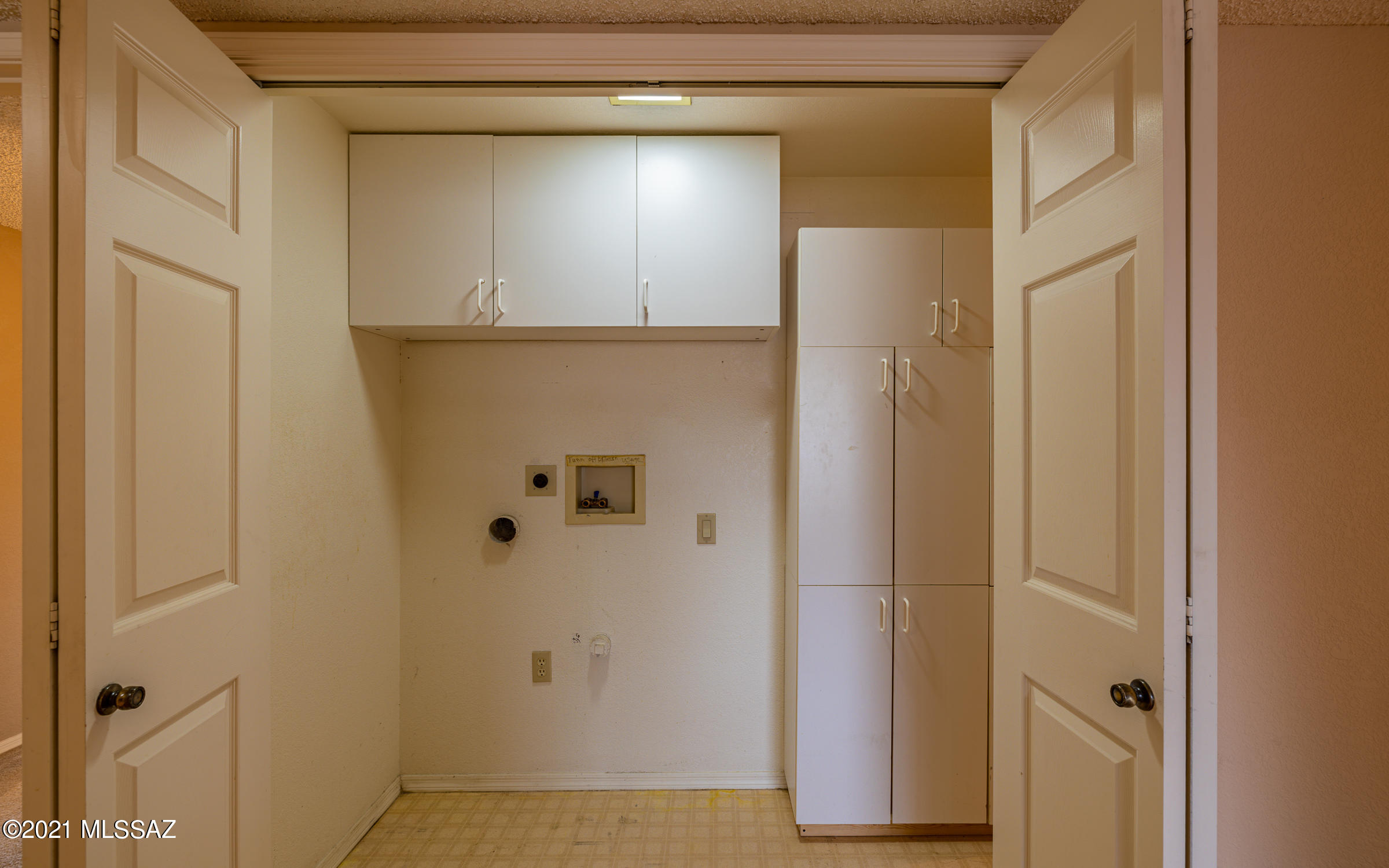 1750 West Camino Urbano Green Valley, AZ 85622 - Photo 28 of 34