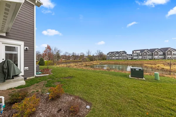 $4,250 | 2220 Weatherbee Lane, Naperville, IL 60563