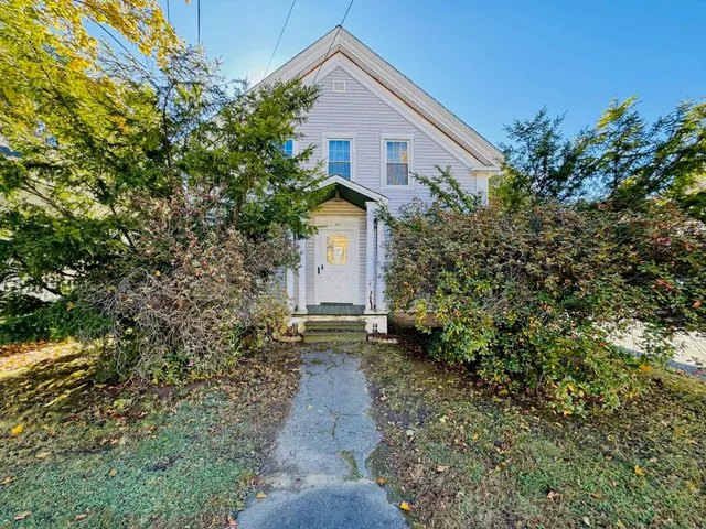 $600,000 | 32 Bank Street, Lebanon, NH 03766