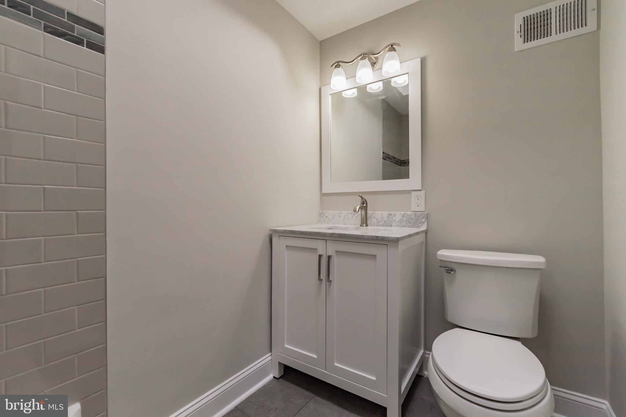 985 Grant Road Folcroft, PA 19032 - Photo 17 of 23 Gallery Image 17