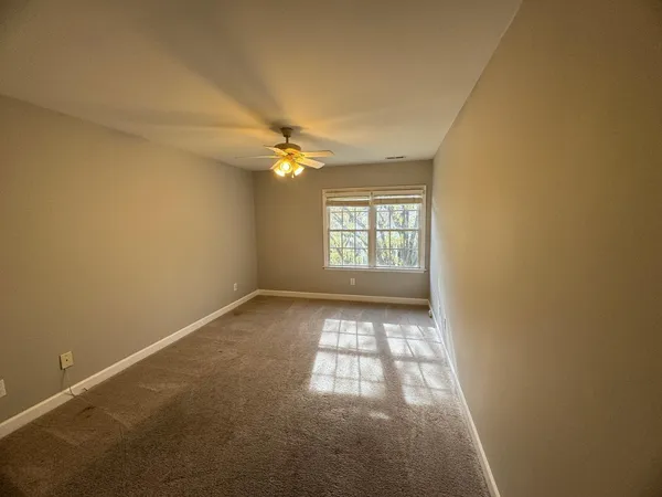 $1,995 | 5324 Goldenglow Way, Raleigh, NC 27606