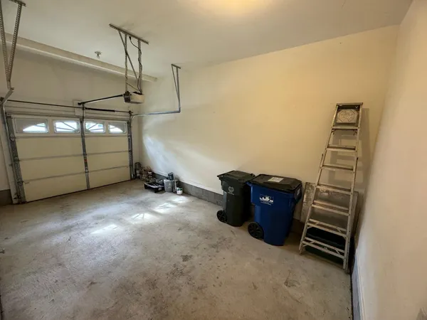 $1,995 | 5324 Goldenglow Way, Raleigh, NC 27606