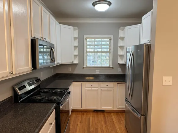 $1,995 | 5324 Goldenglow Way, Raleigh, NC 27606