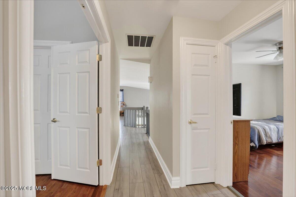 53 Sweet Gum Road Howell, NJ 07731 - Photo 24 of 62 31-Hallway