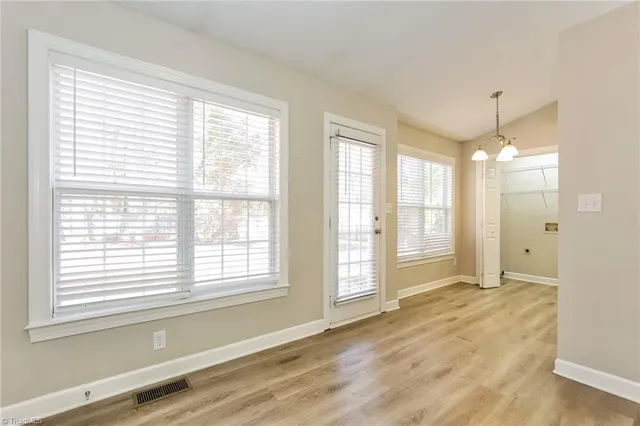 $1,975 | 1107 Foxhaven Drive, Greensboro, NC 27455