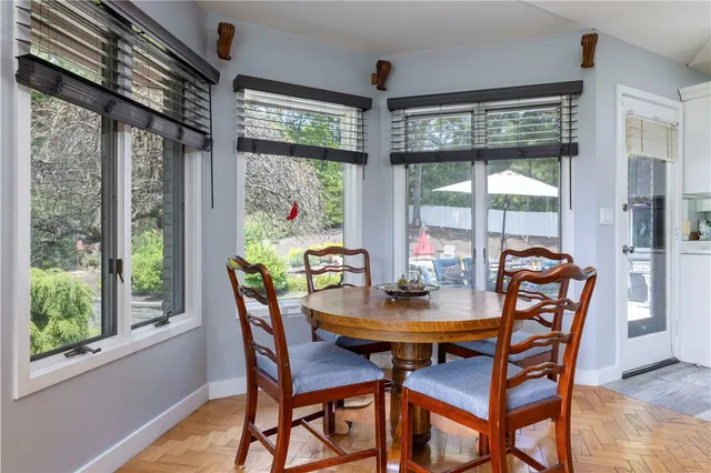 $1,190,000 | 140 White Birch Circle, Scituate, RI 02831