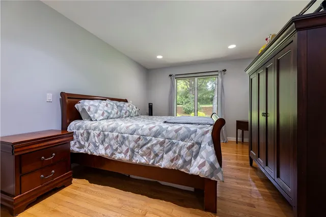 $1,190,000 | 140 White Birch Circle, Scituate, RI 02831