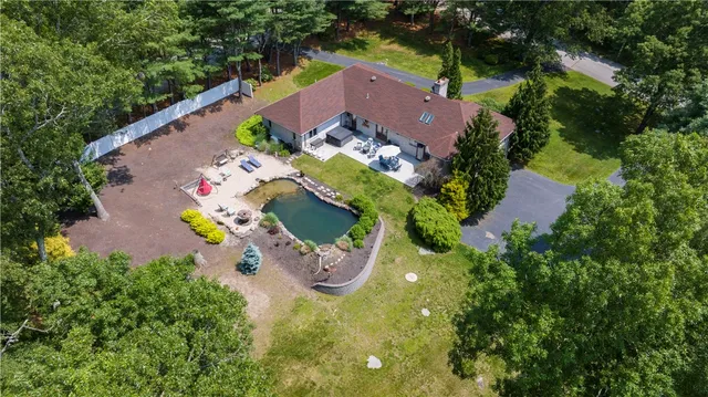 $1,190,000 | 140 White Birch Circle, Scituate, RI 02831