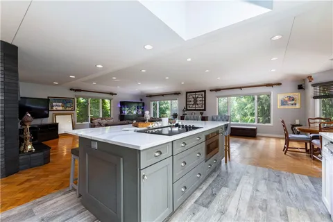 $1,190,000 | 140 White Birch Circle, Scituate, RI 02831