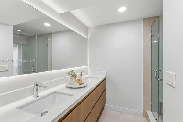$6,500 | 2400 Brickell Avenue, Unit 103D, Miami, FL 33129