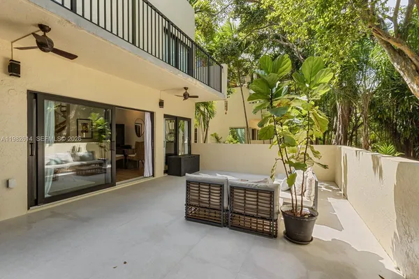$6,500 | 2400 Brickell Avenue, Unit 103D, Miami, FL 33129