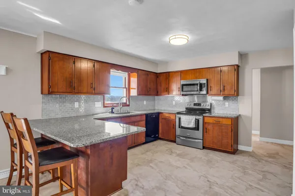 $410,000 | 3031 Raylight Drive, York, PA 17402