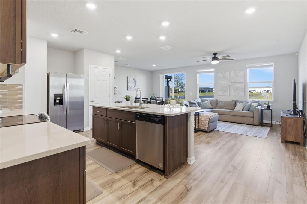 2578 Sweet Viburnum Way Ocoee, FL 34761 - Photo 3 of 30