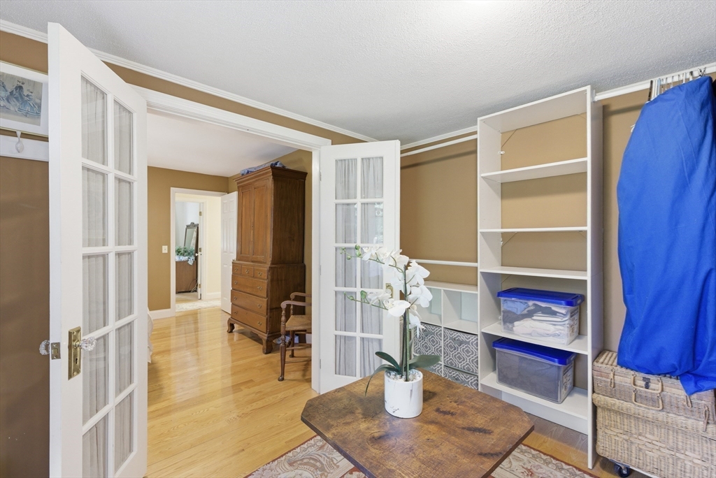 110 Parkerview Street Springfield, MA 01129 - Photo 10 of 32
