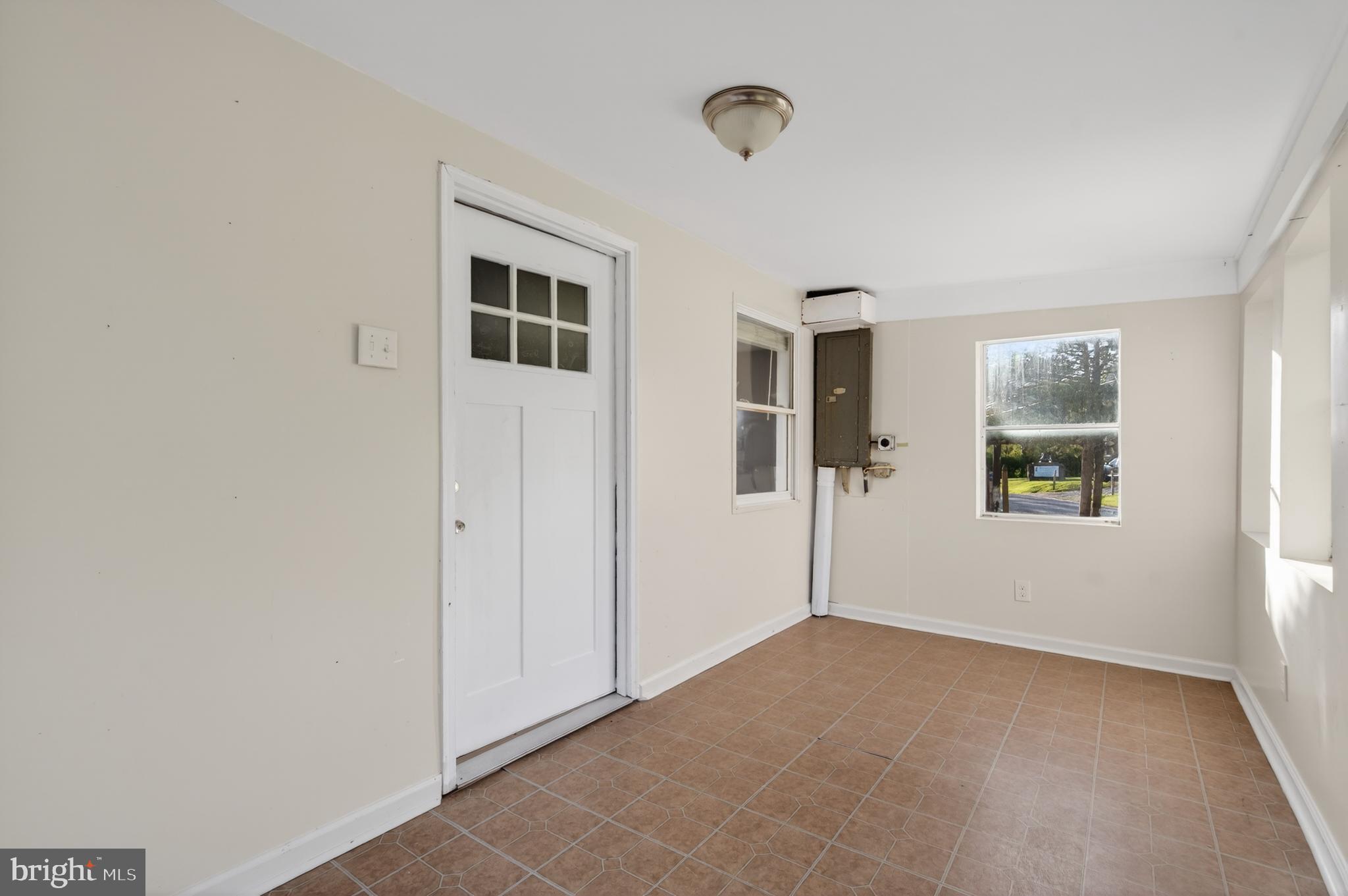 34017 Welbourne Road Upperville, VA 20184 - Photo 11 of 34 Front Porch