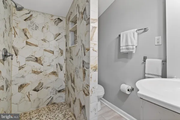 $3,200 | 34017 Welbourne Road, Upperville, VA 20184