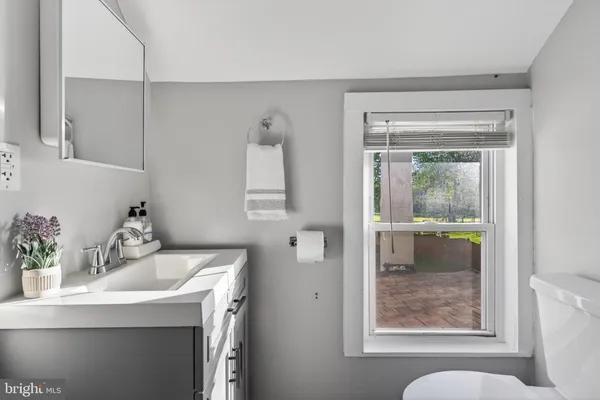$3,200 | 34017 Welbourne Road, Upperville, VA 20184
