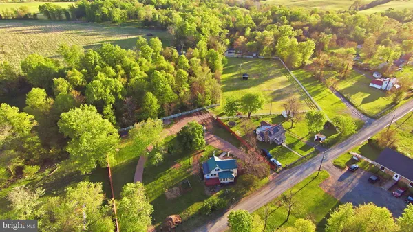 $3,200 | 34017 Welbourne Road, Upperville, VA 20184