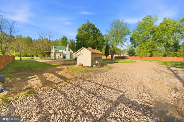 $3,200 | 34017 Welbourne Road, Upperville, VA 20184