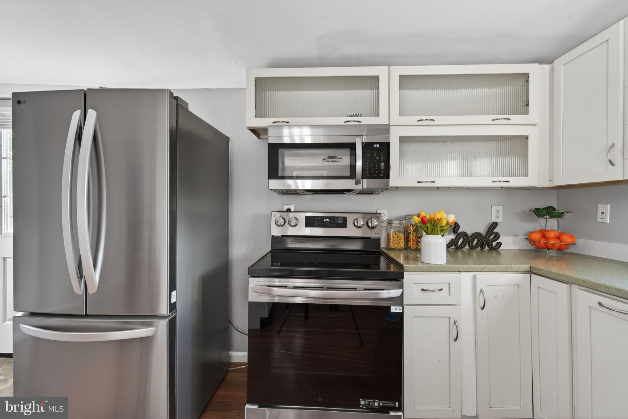 34017 Welbourne Road Upperville, VA 20184 - Photo 7 of 34 Brand New Appliances