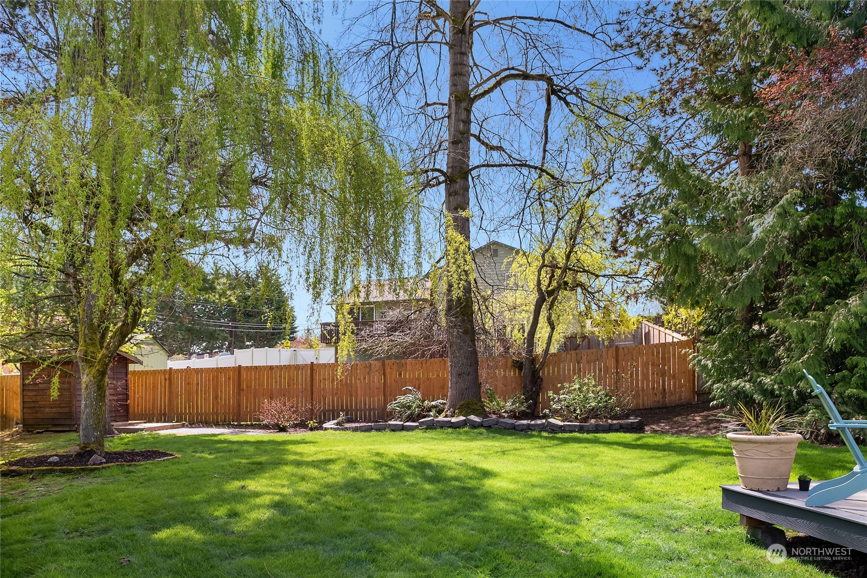 23530 22nd Avenue Southeast Bothell, WA 98021 - Photo 30 of 30 a backyard of a house