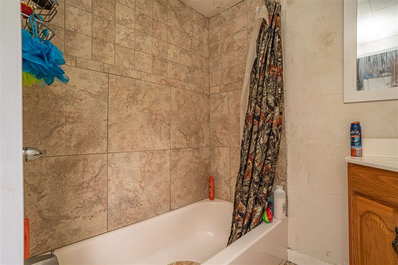 149 Lake Street Bristol, NH 03222 - Photo 5 of 28