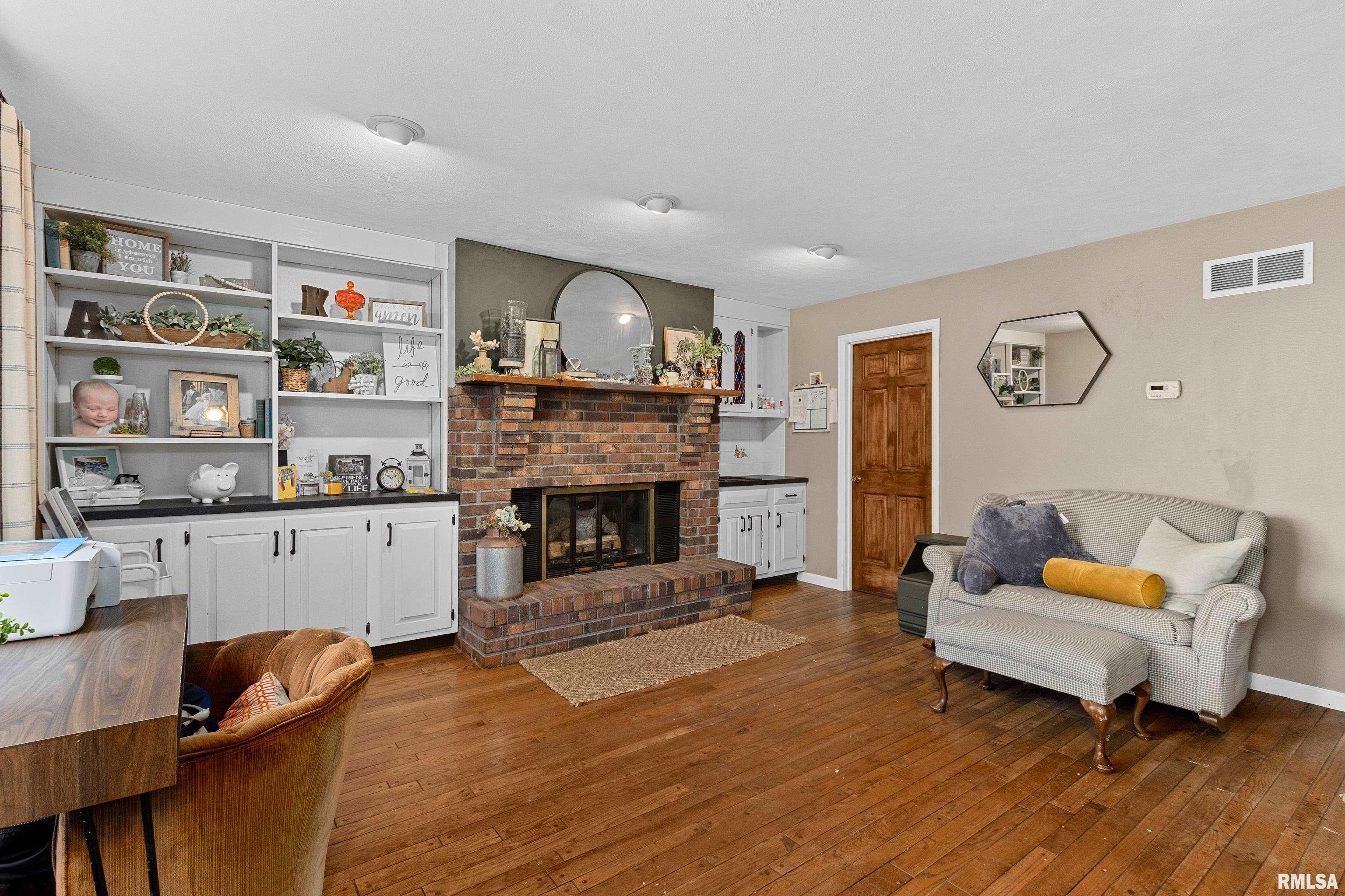24468 East Oak Park Road Canton, IL 61520 - Photo 24 of 45