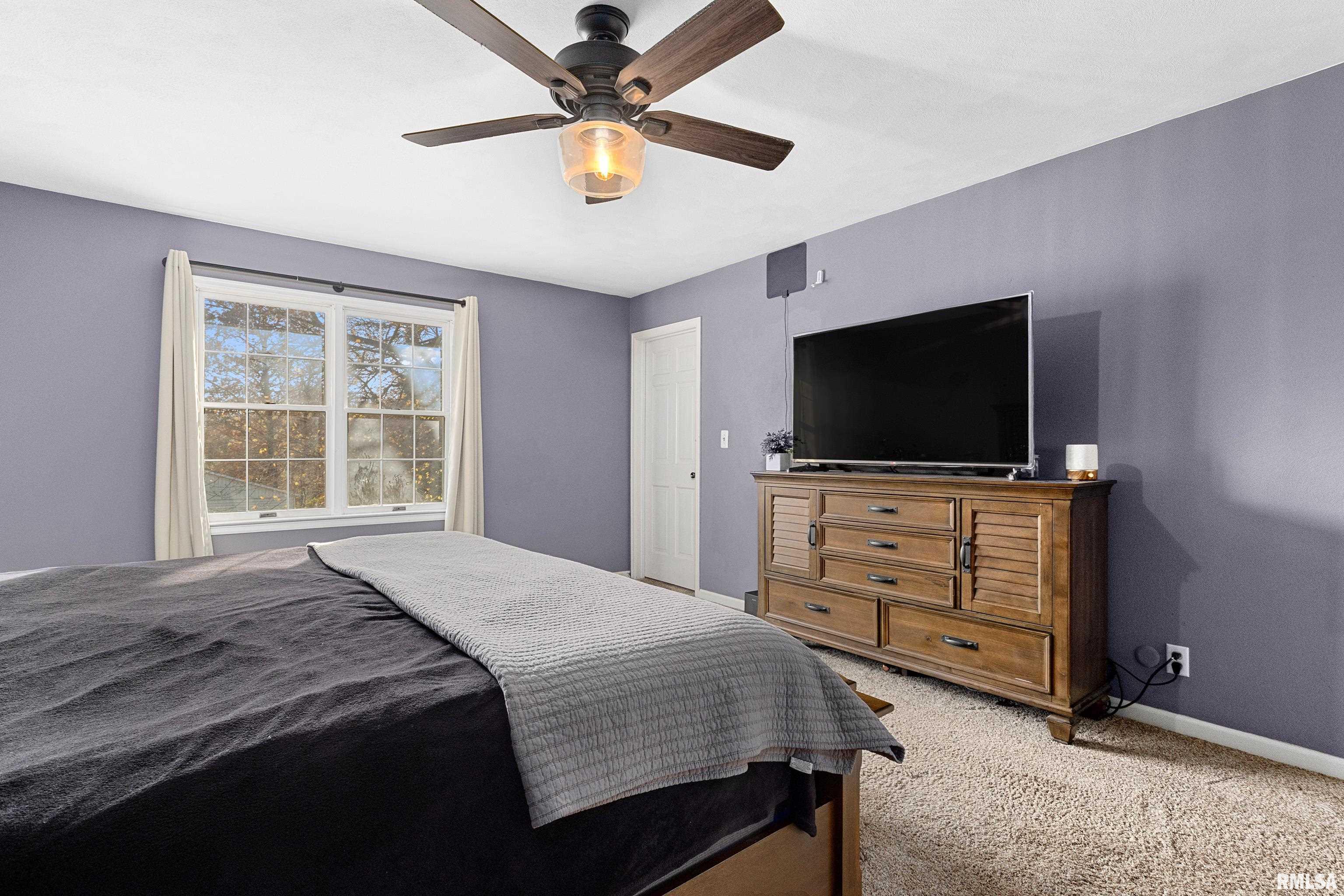 24468 East Oak Park Road Canton, IL 61520 - Photo 31 of 45