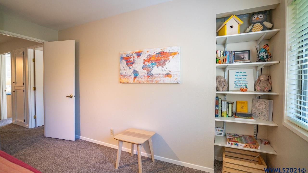 4334 Lone Oak Road Southeast Salem, OR 97302 - Photo 26 of 42 Gallery Image 26