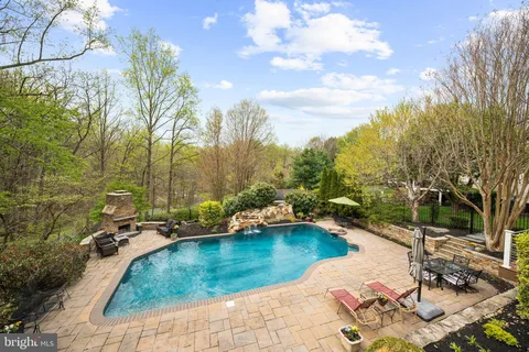 $995,000 | 8434 Governor Run, Ellicott City, MD 21043