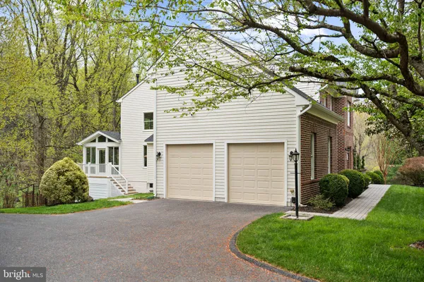 $995,000 | 8434 Governors Run, Ellicott City, MD 21043