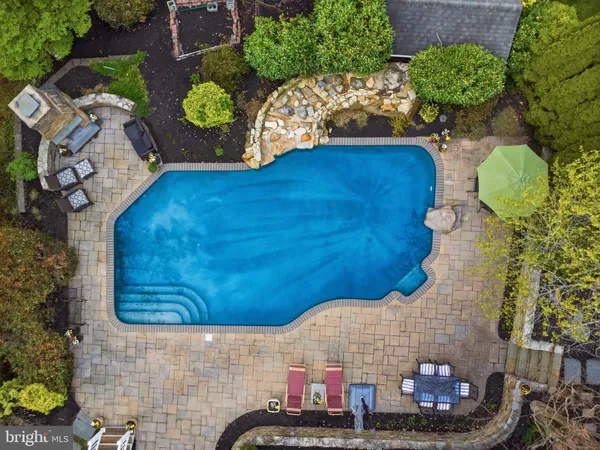 $995,000 | 8434 Governors Run, Ellicott City, MD 21043
