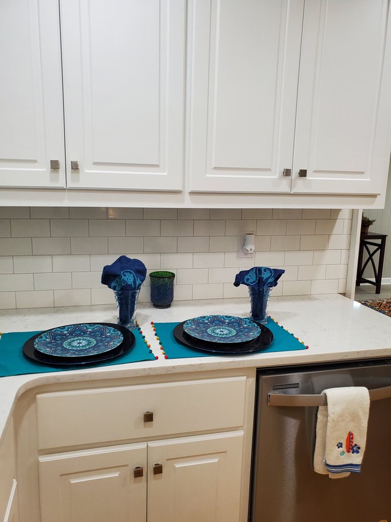 6311 Gable Avenue Columbus, GA 31909 - Photo 8 of 27 a close view of dining table