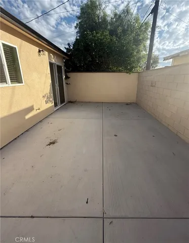 a view of outdoor space