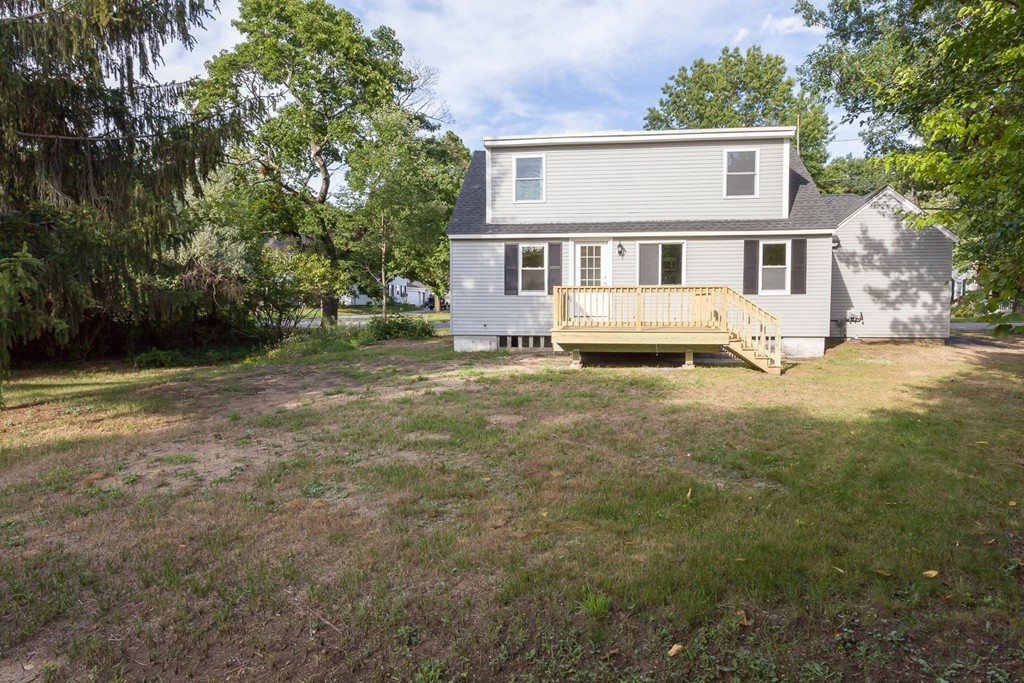 25 Harvard Road Shirley, MA 01464 - Photo 3 of 22